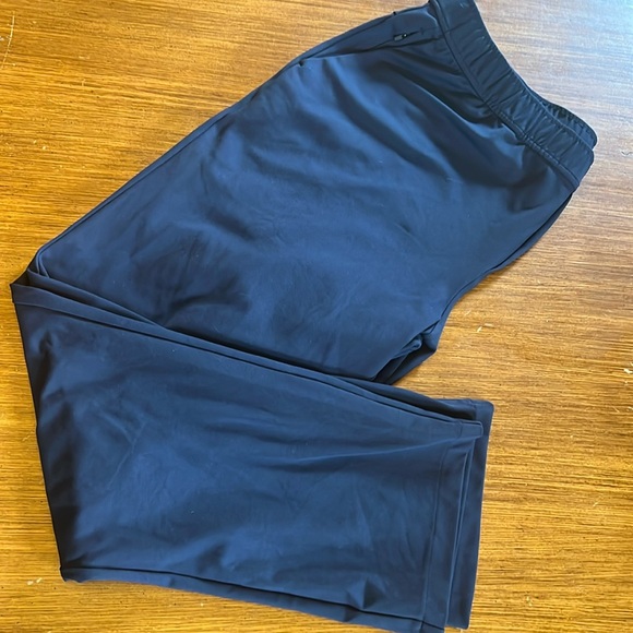 Men's Zella Commuter Pants NWOT